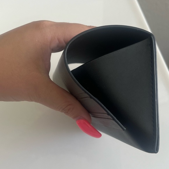 Dior sunglasses pouch - Picture 4 of 5